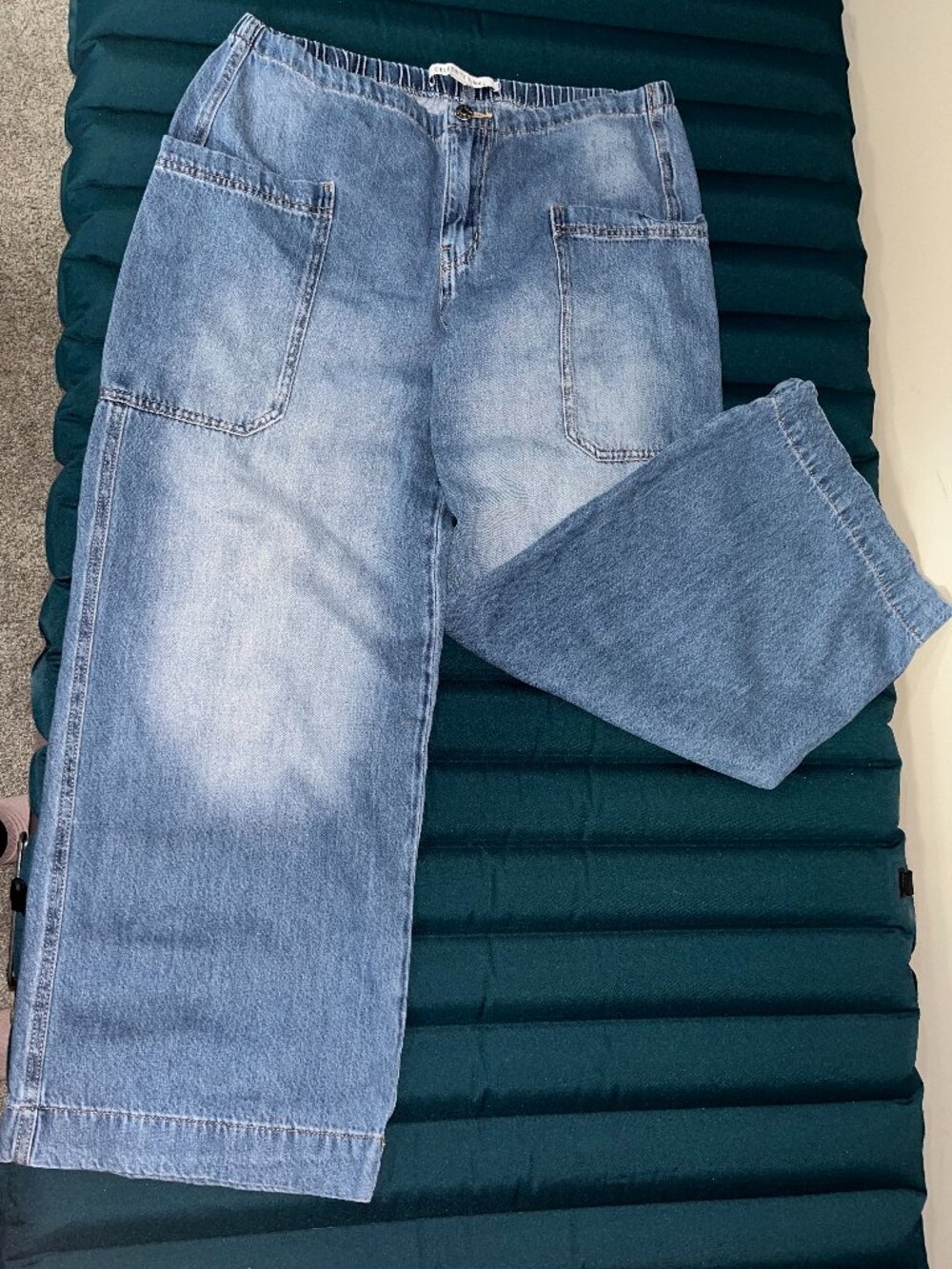 Celebrity Pink Pull-on Elastic Waisrt Denim Jeans